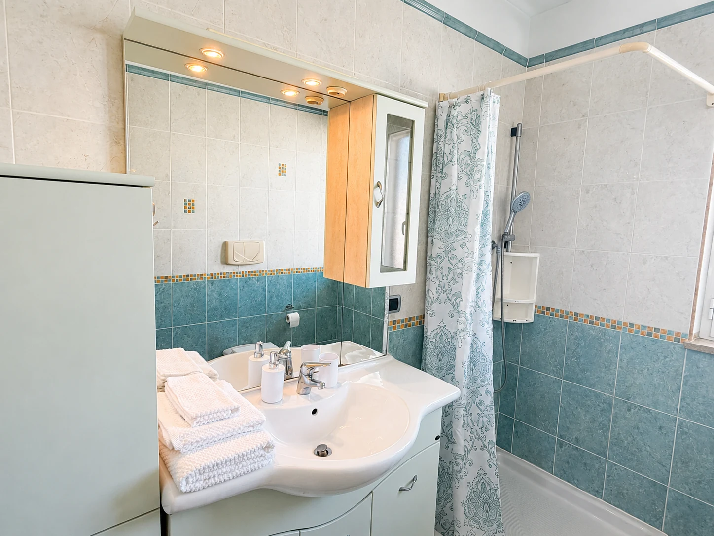 Bagno con doccia